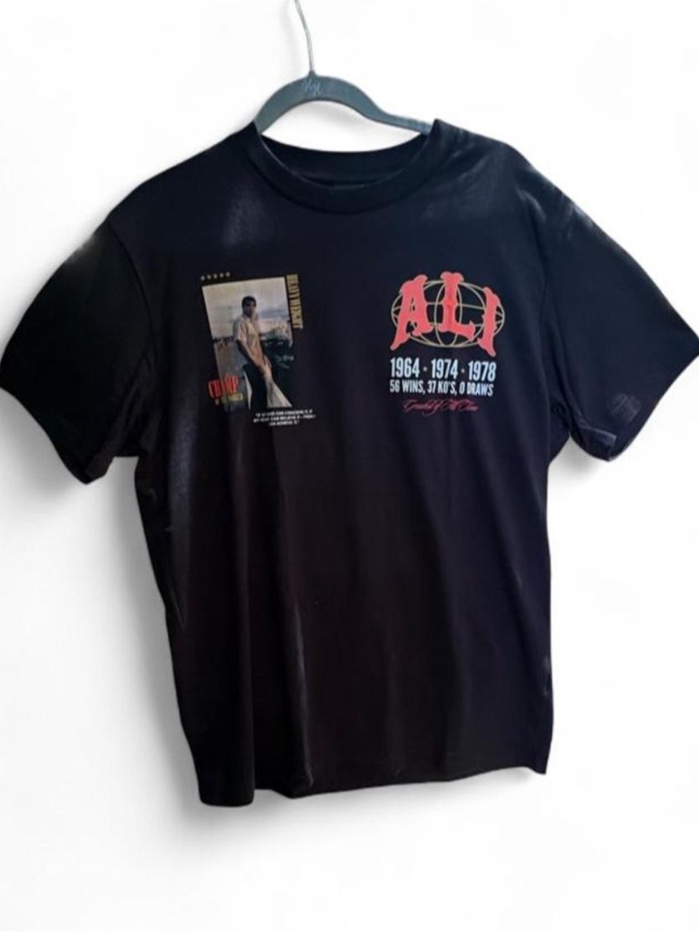 Muhammad Ali × Shoe
Palace t-shirt